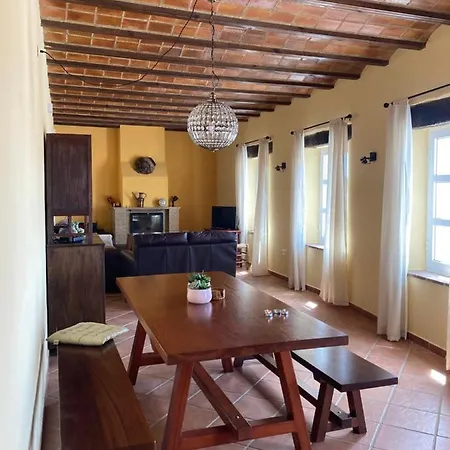 Tatil Evi Entre El Viento Y El Agua Guadalcanal